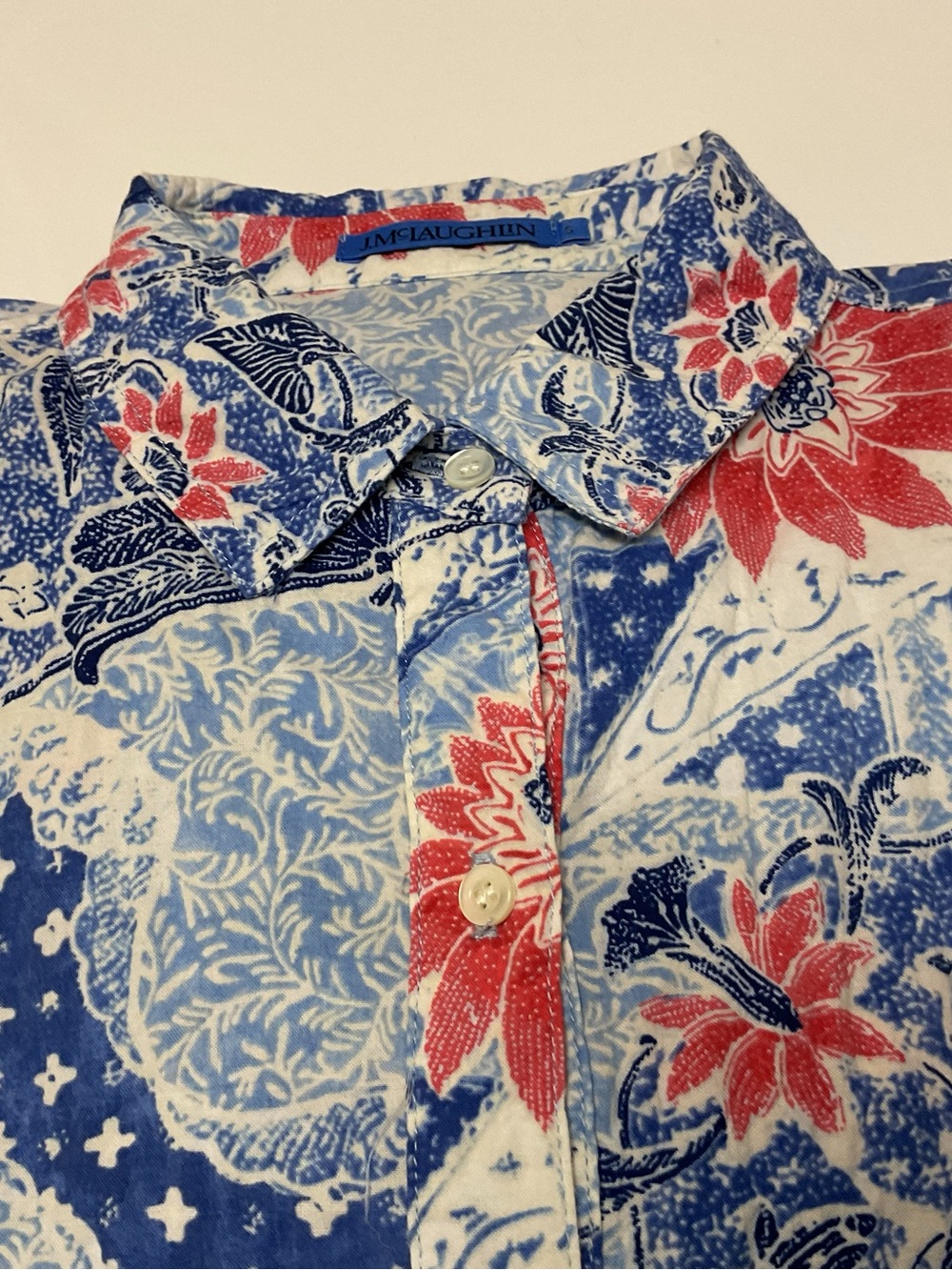 J. McLaughlin Red, Blue & White Floral Button-Down Shirt, S